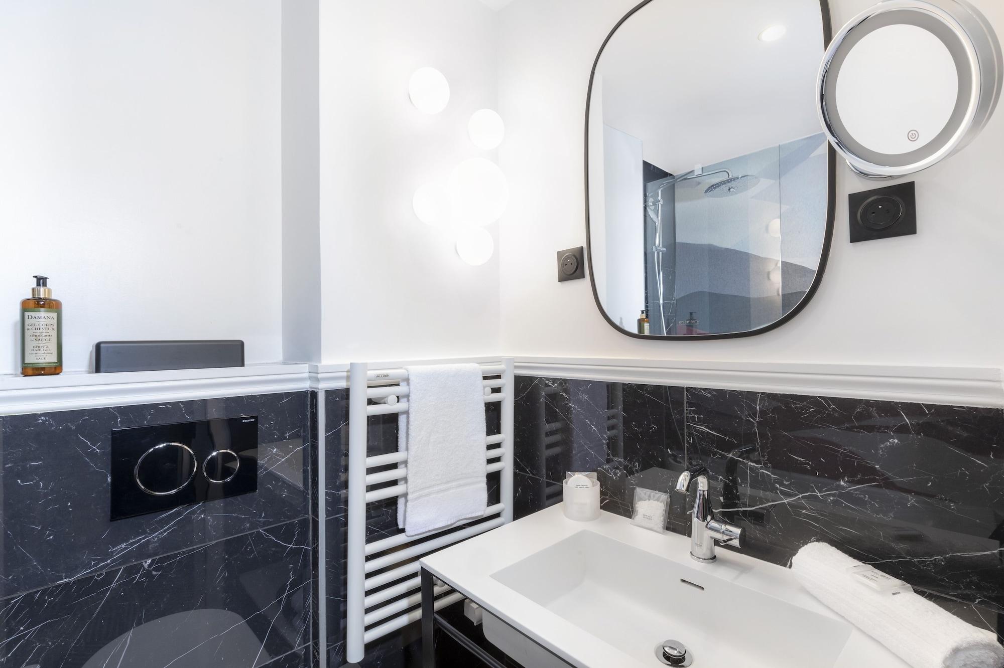 Elysa-luxembourg 3* Parigi